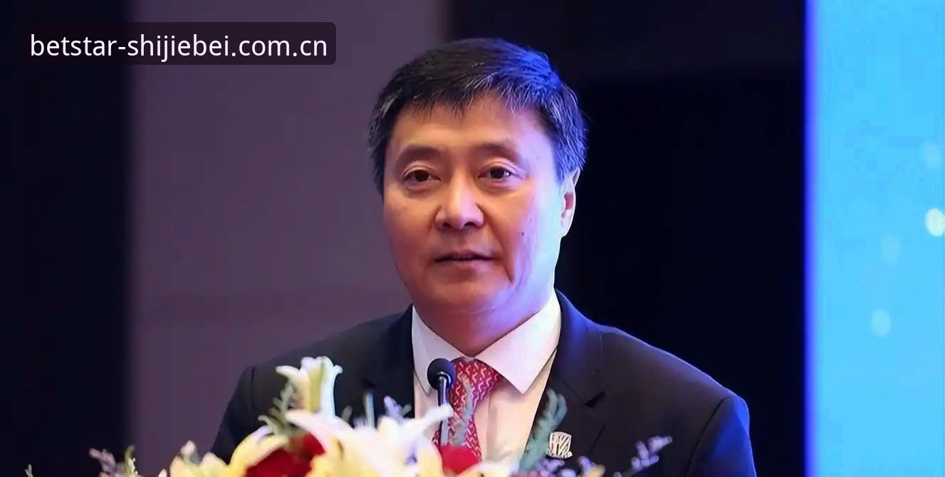 中国足球反腐风暴全面解析：17人终身禁足背后的行业整顿与未来展望